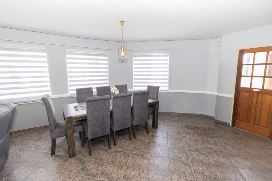 3 Bedroom Property for Sale in Pellissier Free State